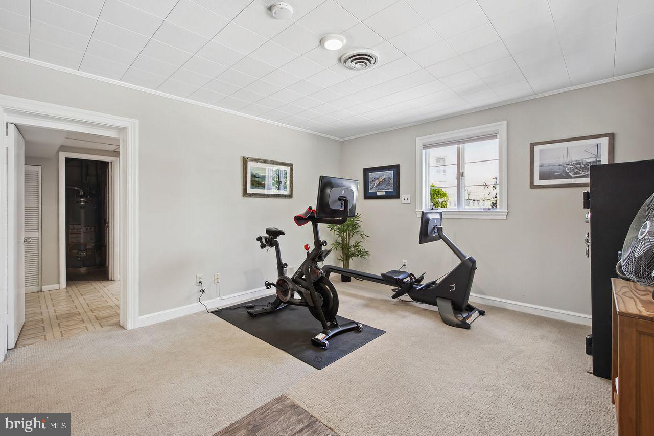 MURRAY HILL - Residential