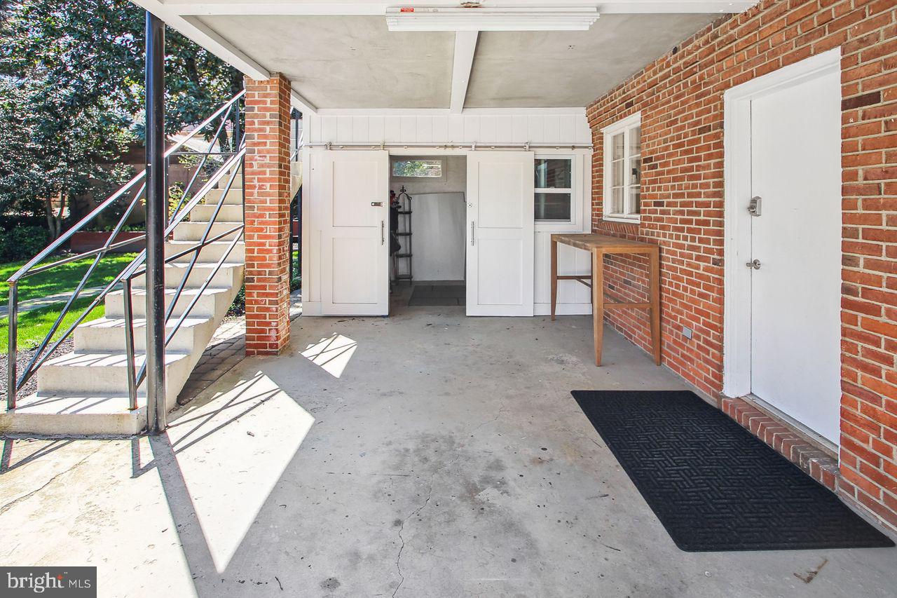 MURRAY HILL - Residential