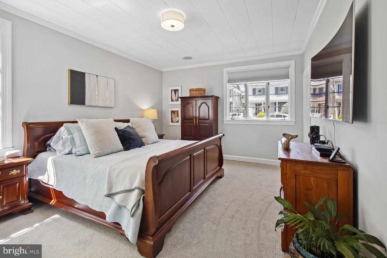 MURRAY HILL - Residential