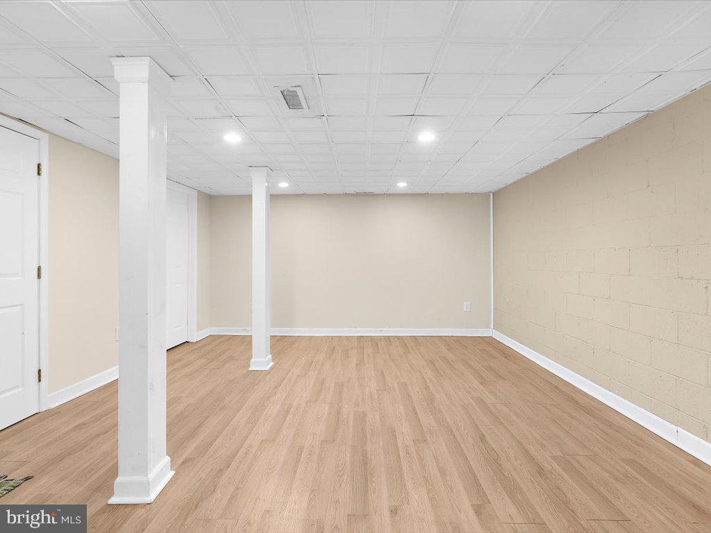 SOUTHWOODS - Residential