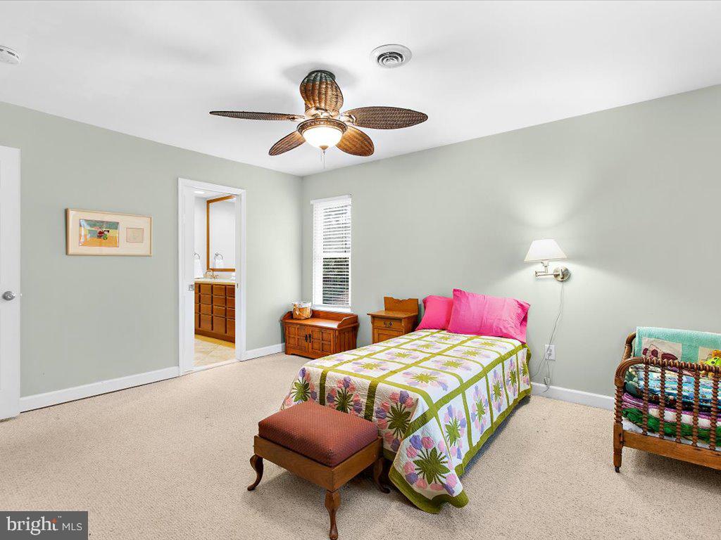 SOUTHWOODS - Residential