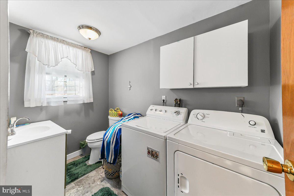 COLONIAL PARK - Residential