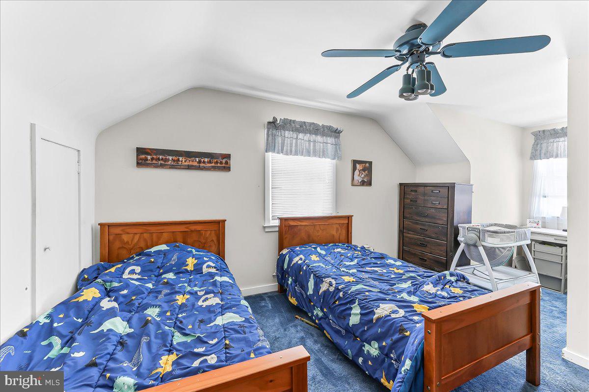 COLONIAL PARK - Residential