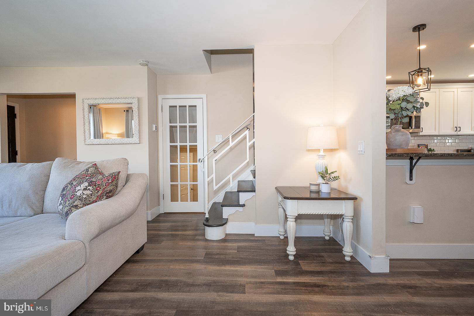 SPRINGFIELD CHASE - Residential