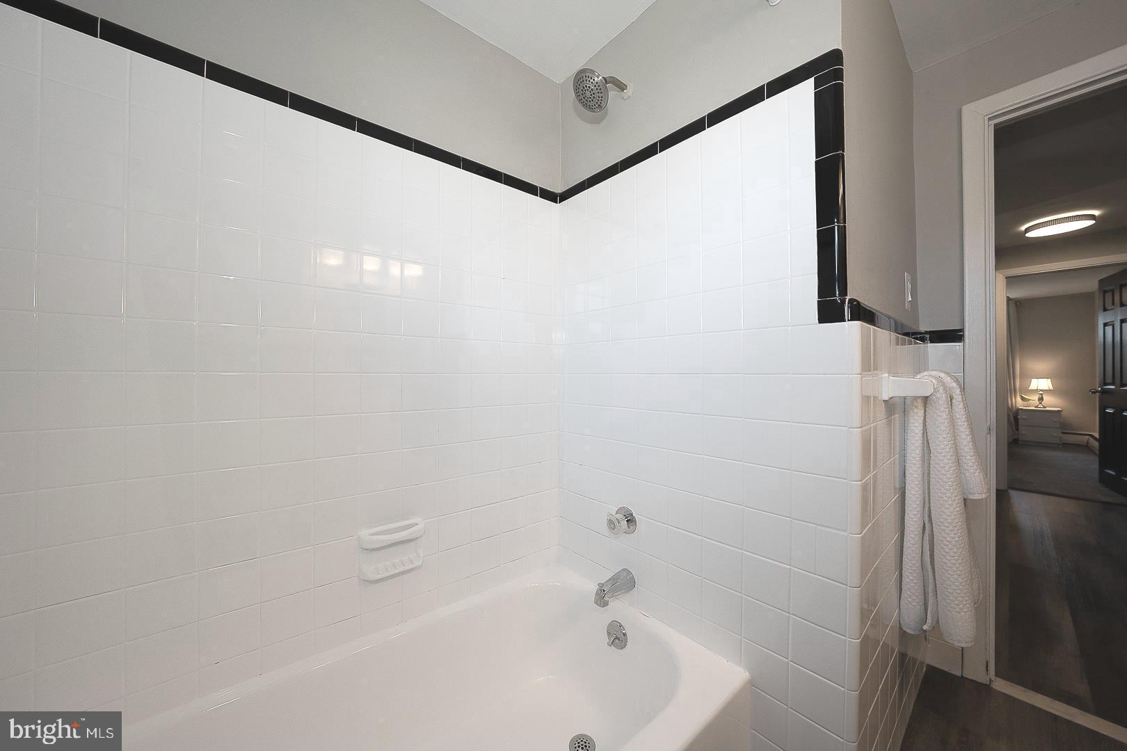 SPRINGFIELD CHASE - Residential