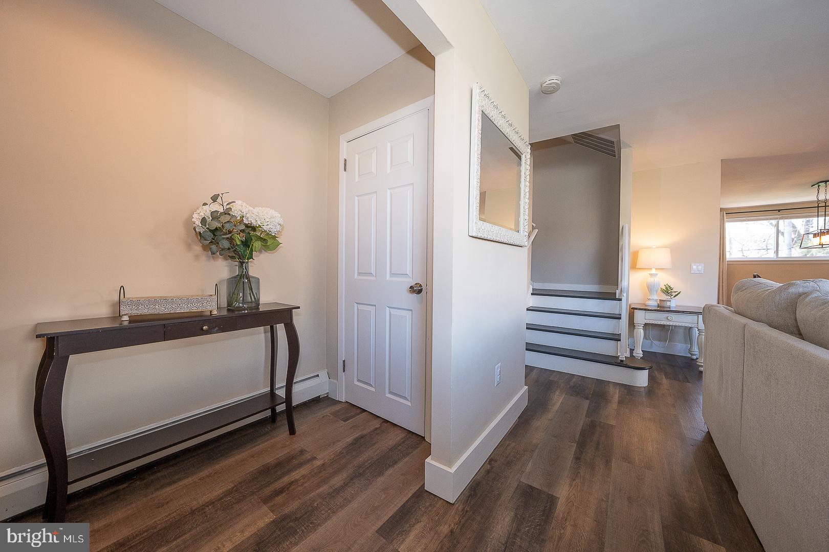 SPRINGFIELD CHASE - Residential