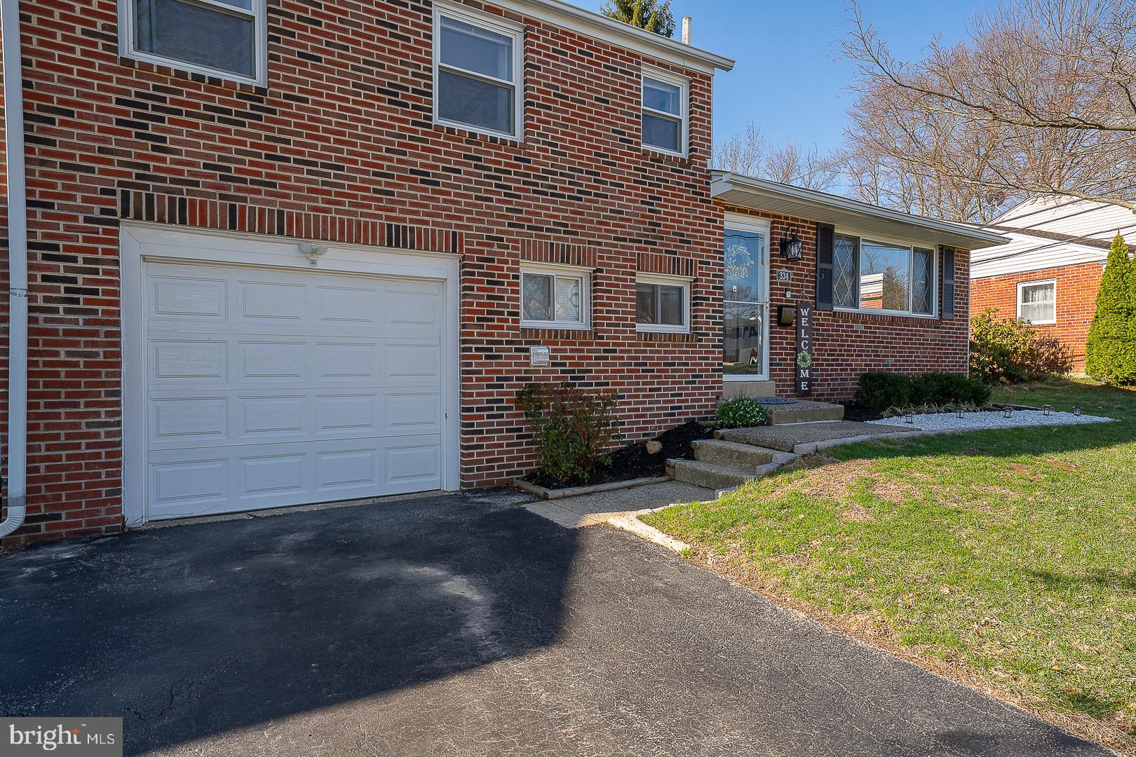 SPRINGFIELD CHASE - Residential