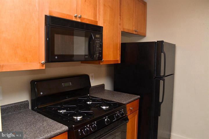 TWENTY-ONE - Residential