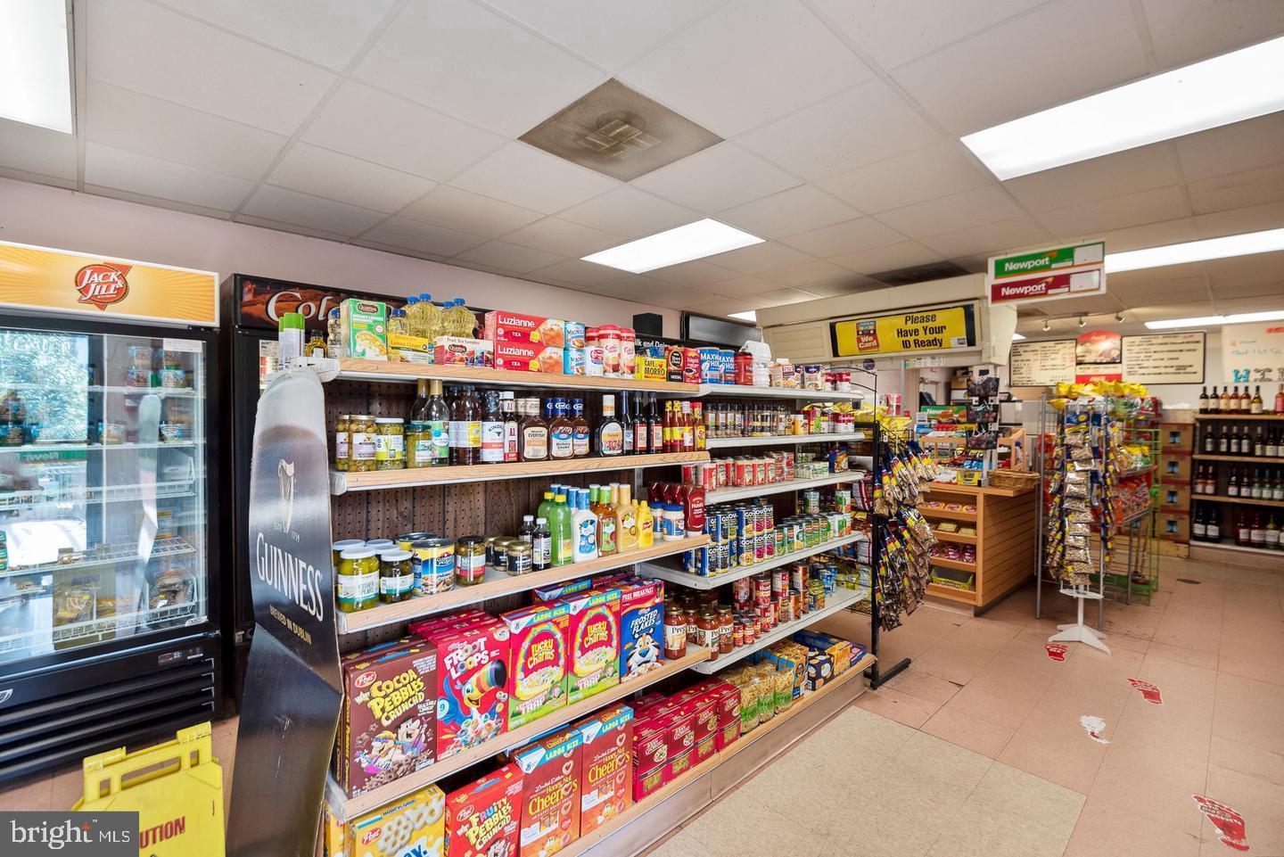 TWENTY-ONE - Residential