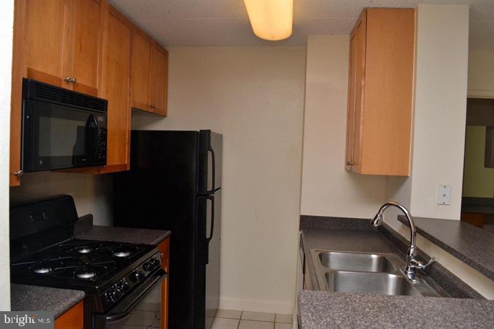 TWENTY-ONE - Residential