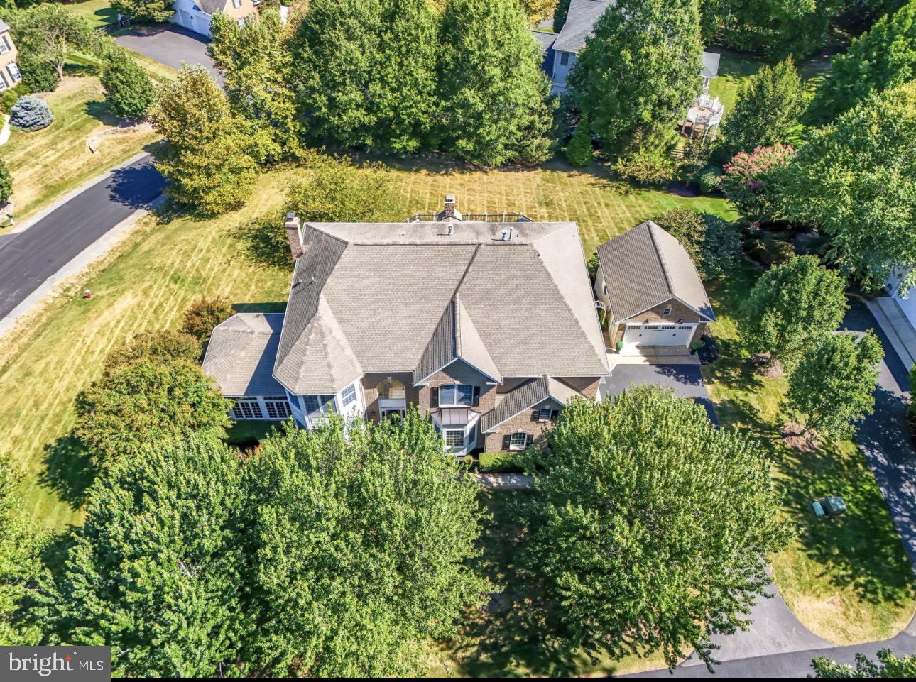 40488 WINDCROFT LANE