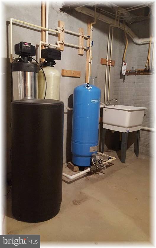 GLENVILLE MANOR SOUTH - Residential