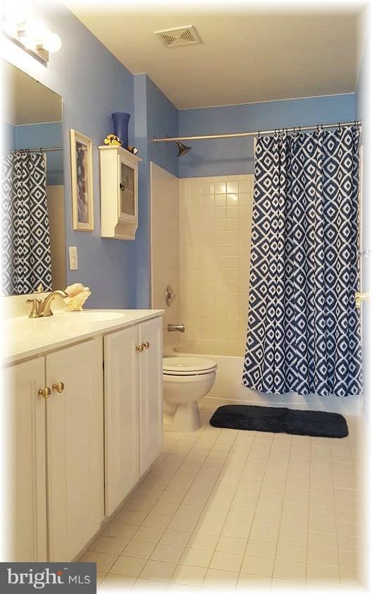 GLENVILLE MANOR SOUTH - Residential