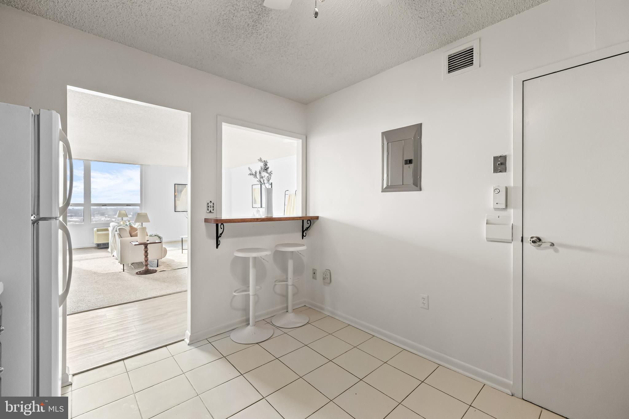 TOWSON - Residential