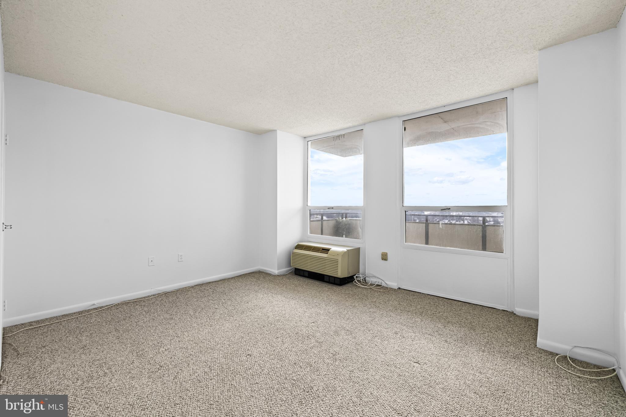 TOWSON - Residential