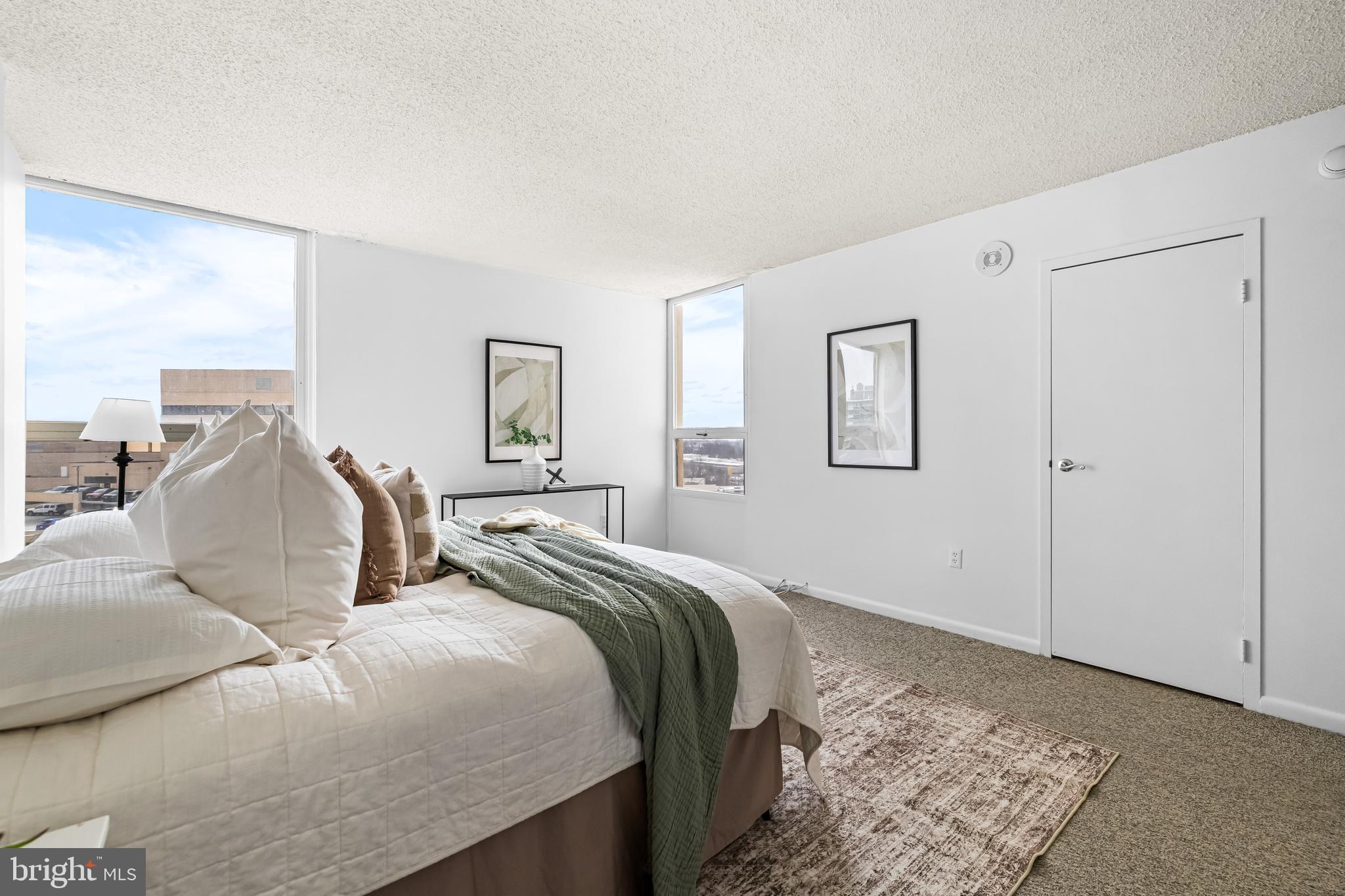 TOWSON - Residential