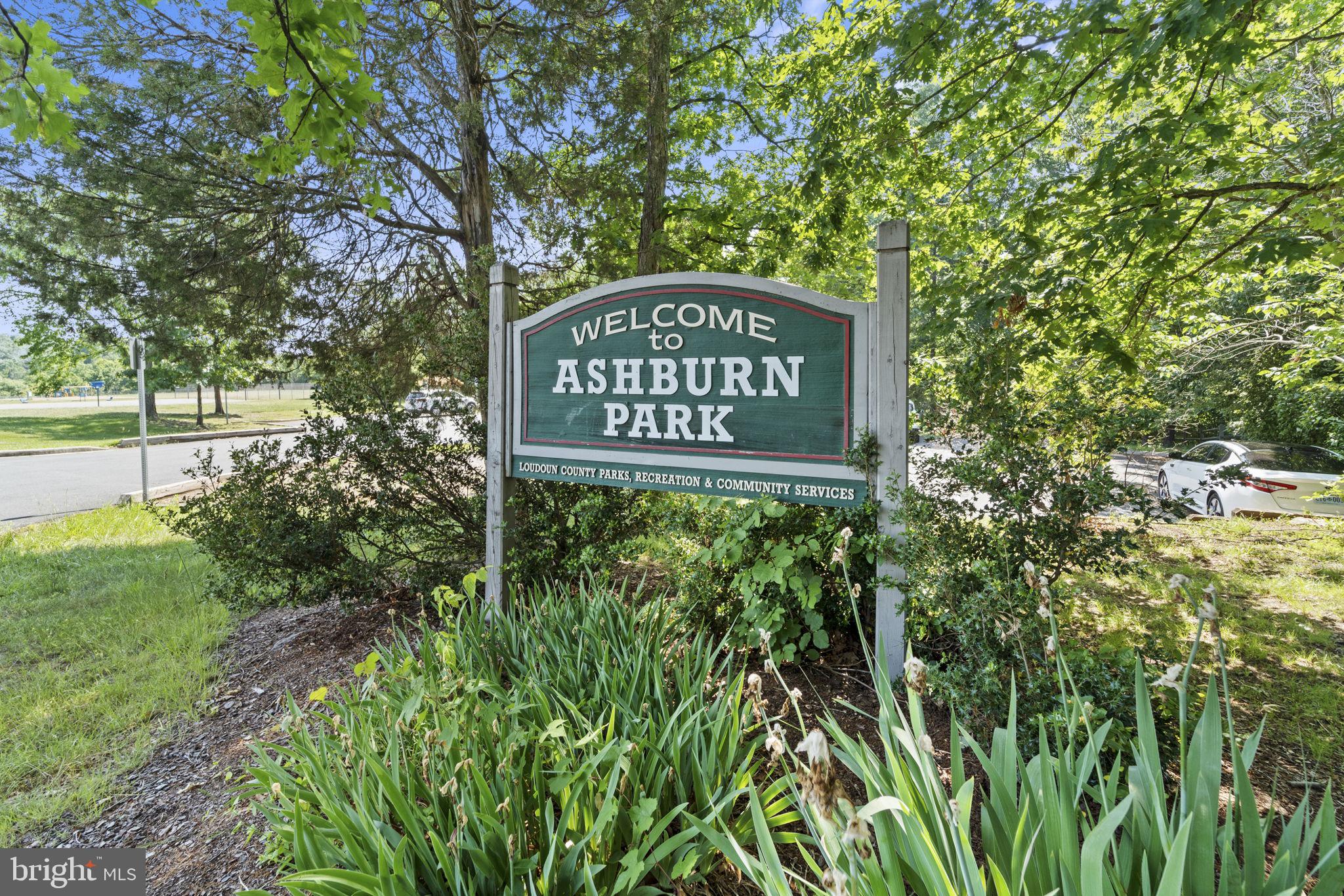 ASHBURN STATION - Residential