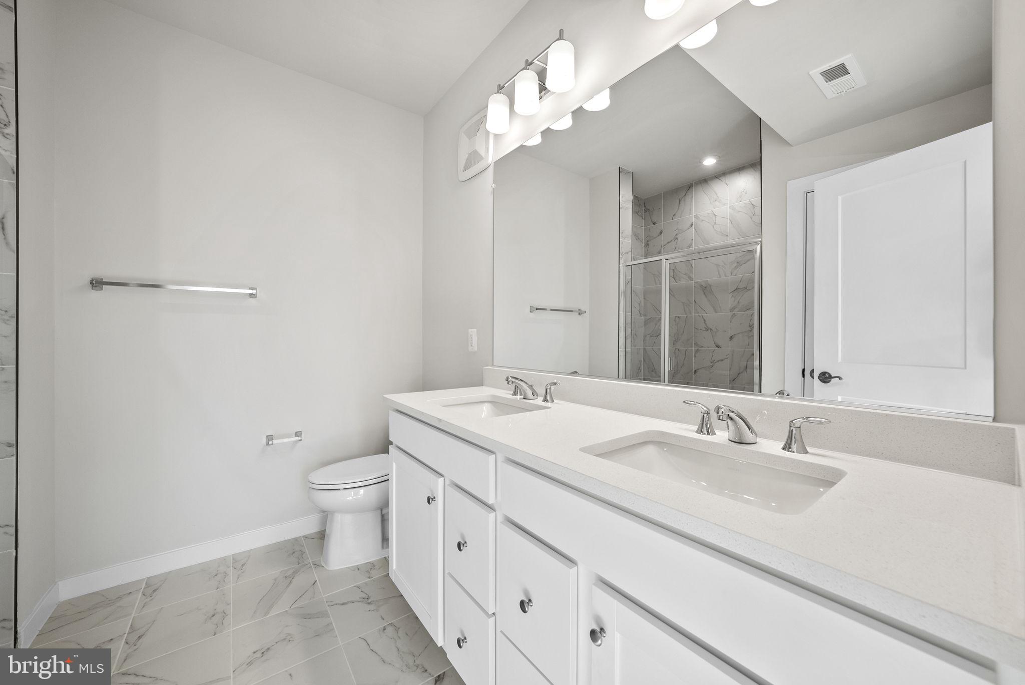 ASHBURN STATION - Residential