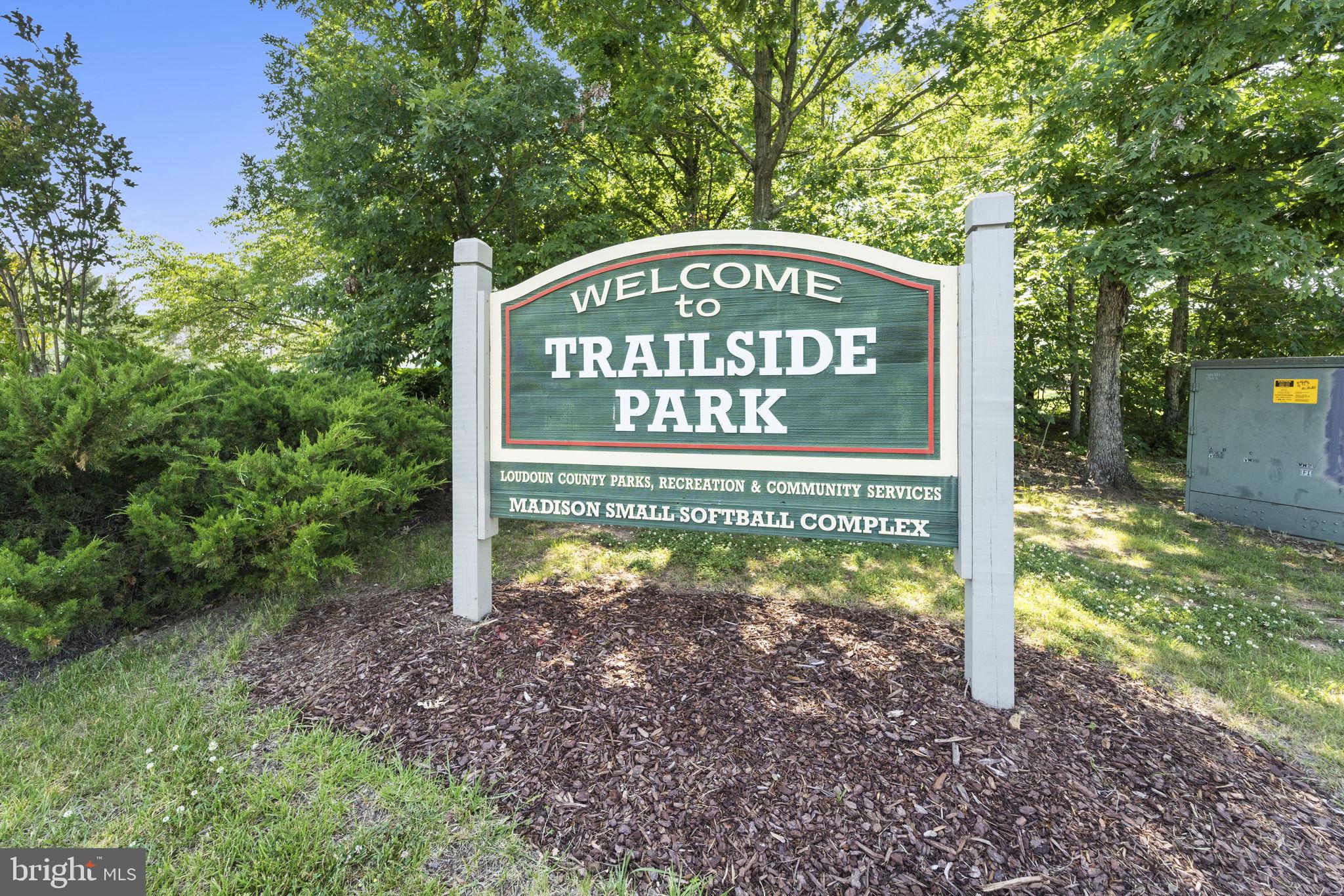 ASHBURN STATION - Residential