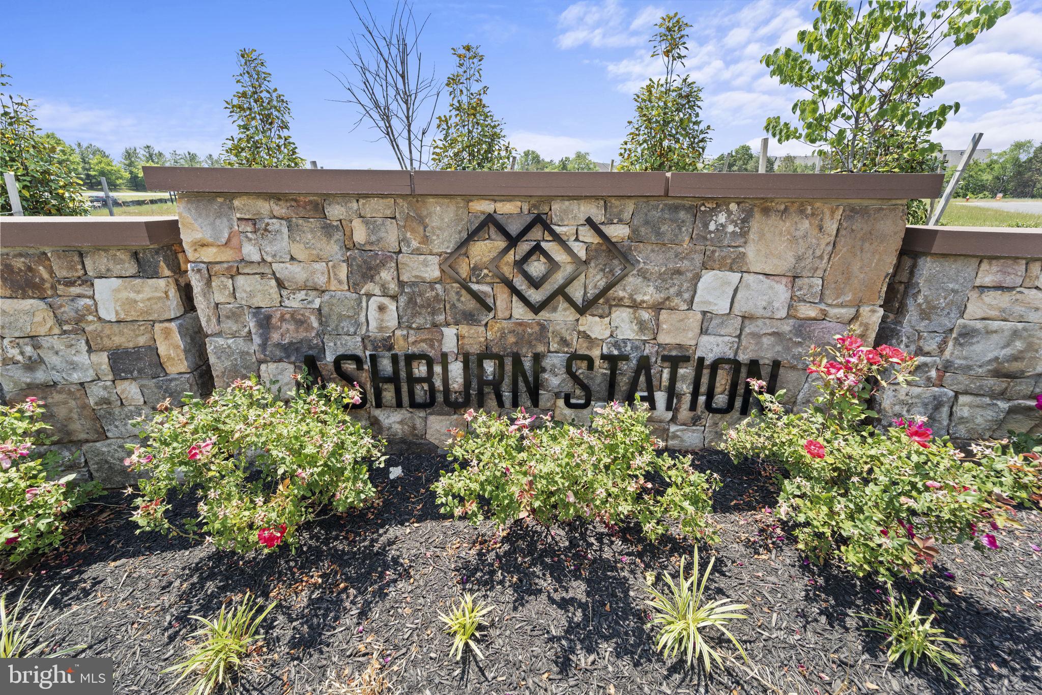 ASHBURN STATION - Residential