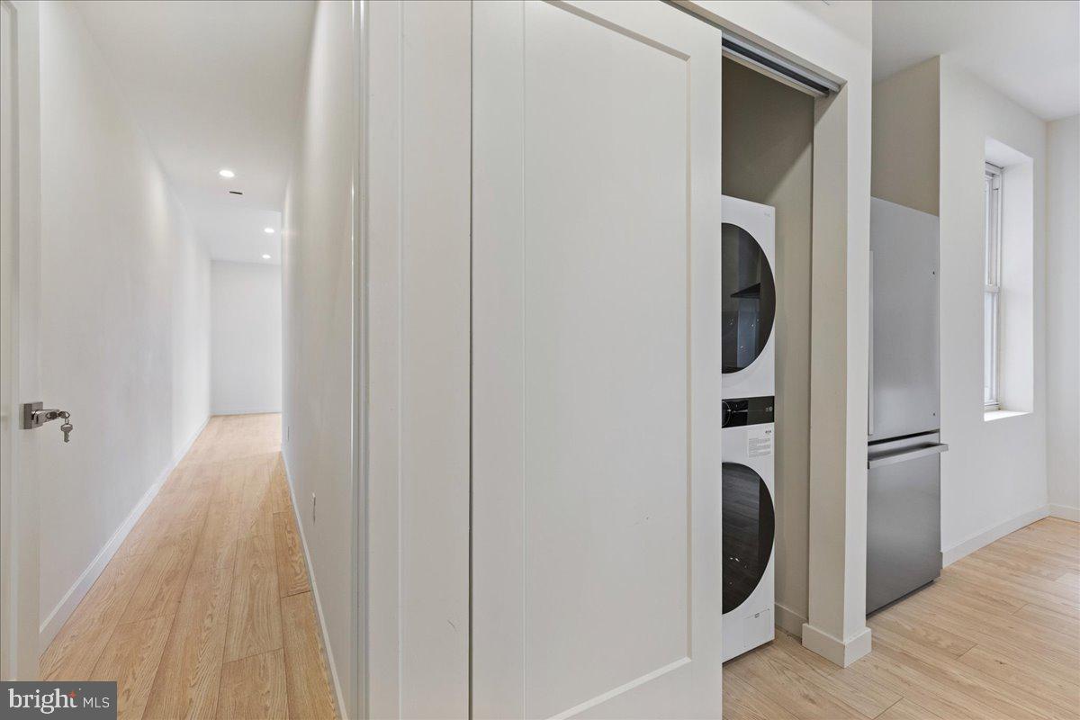 UNIVERSITY CITY - Residential Lease