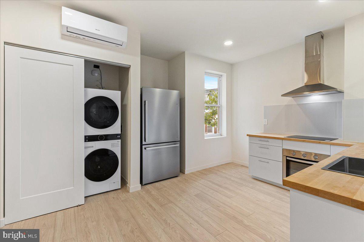 UNIVERSITY CITY - Residential Lease