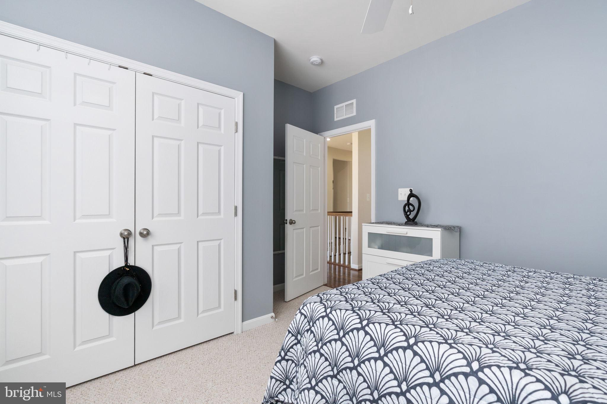 EAGLES POINTE WEST - Residential