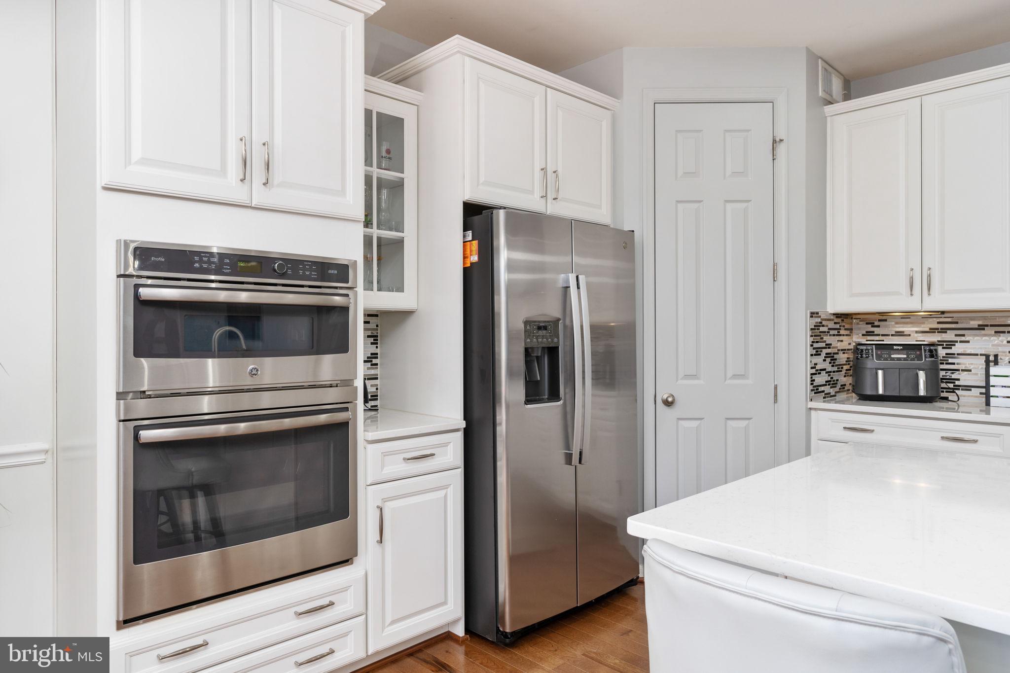 EAGLES POINTE WEST - Residential