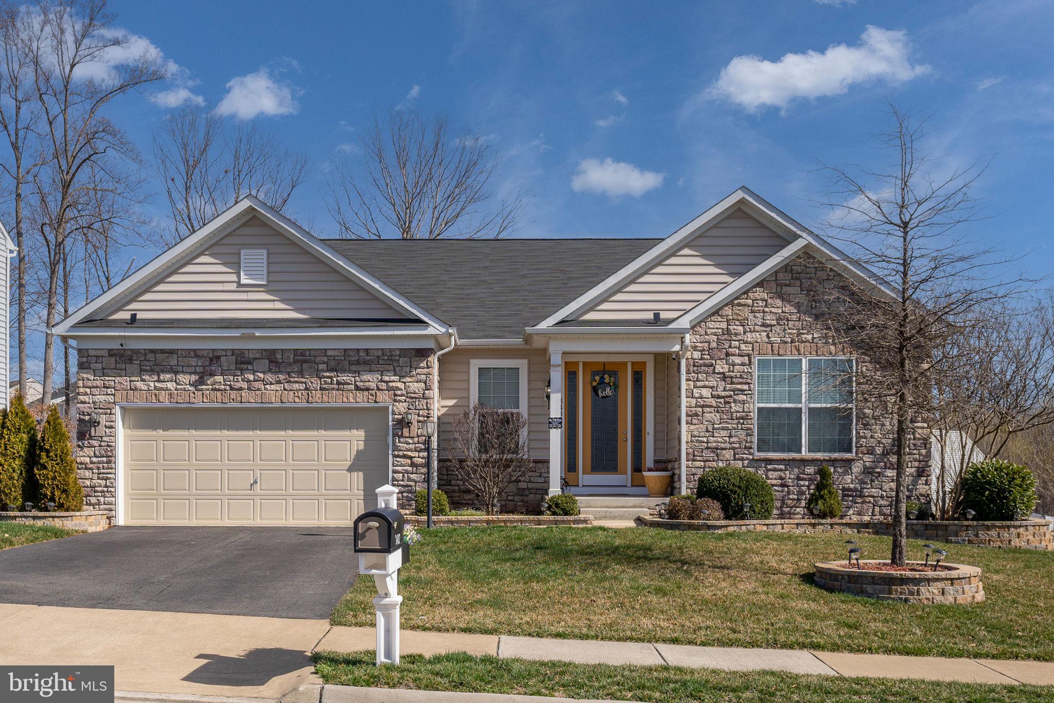 EAGLES POINTE WEST - Residential