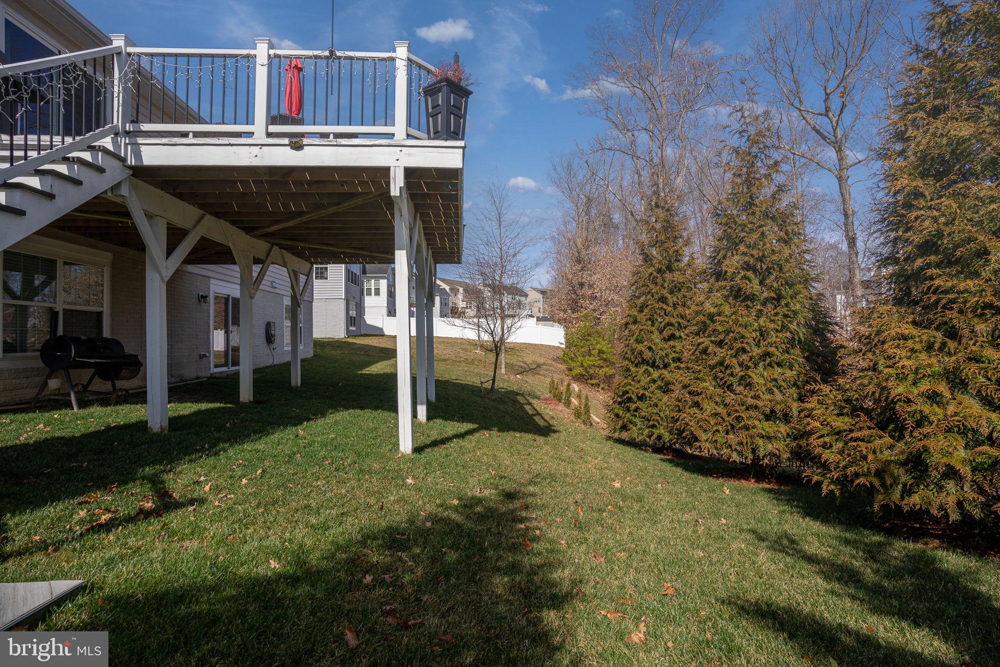 EAGLES POINTE WEST - Residential