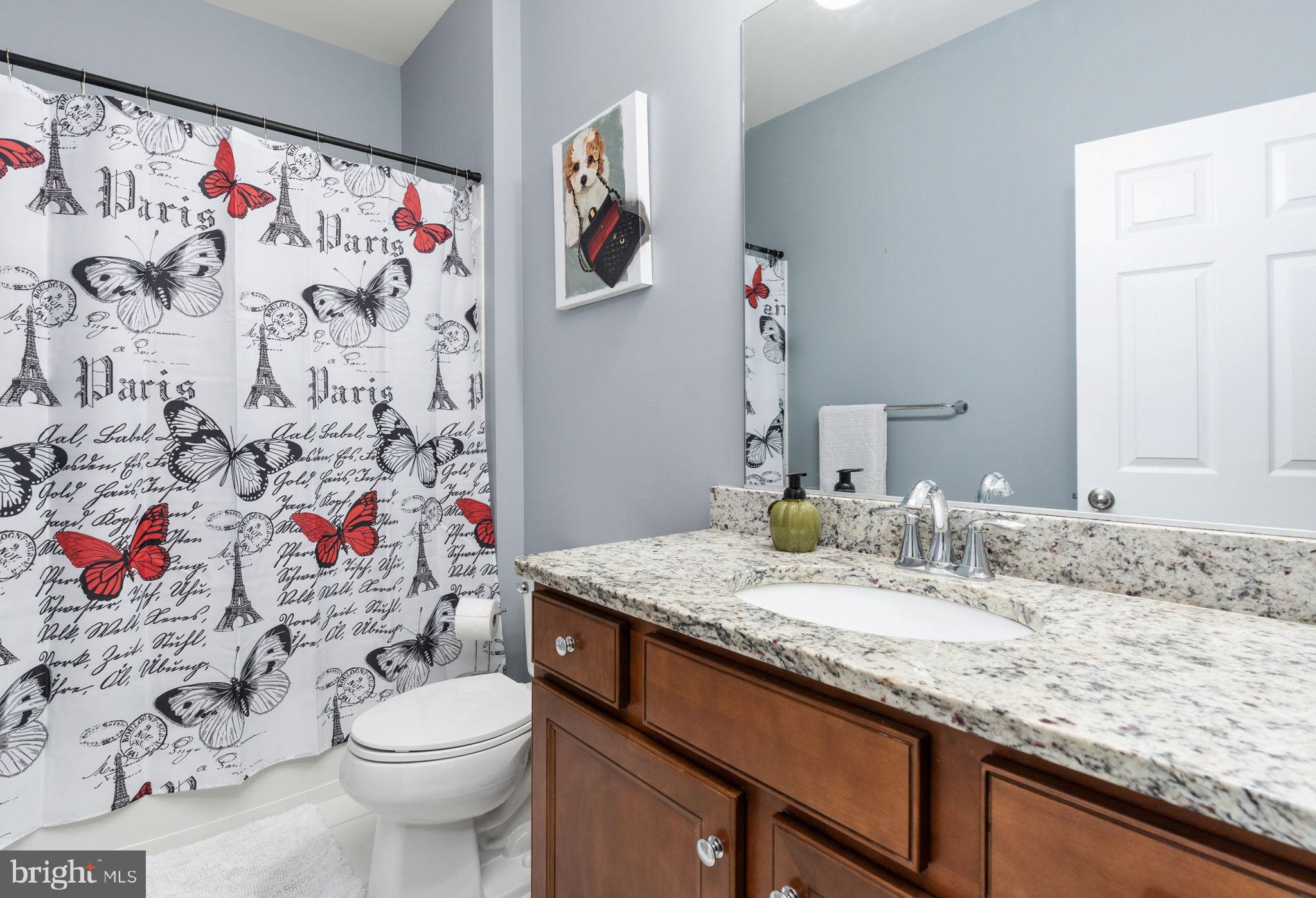 EAGLES POINTE WEST - Residential