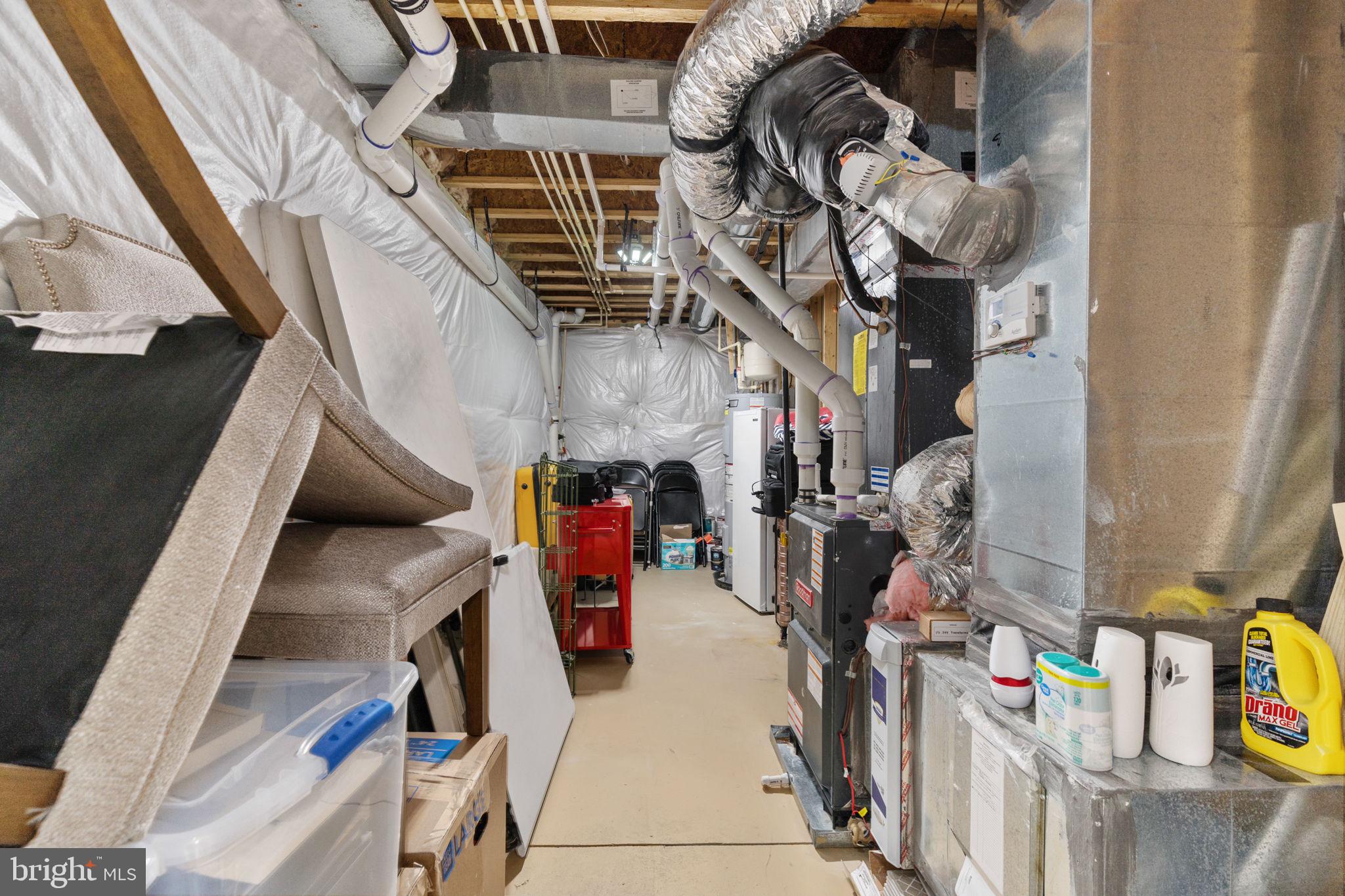 EAGLES POINTE WEST - Residential