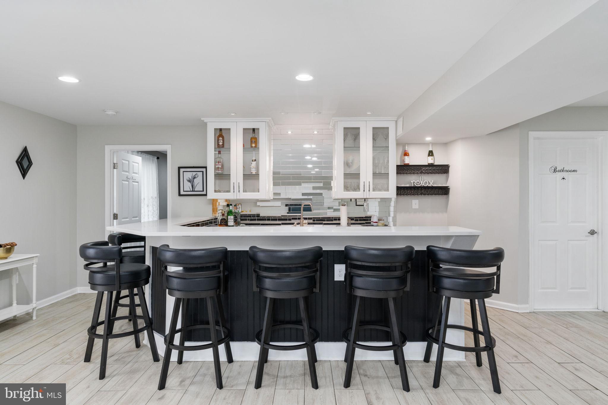 EAGLES POINTE WEST - Residential