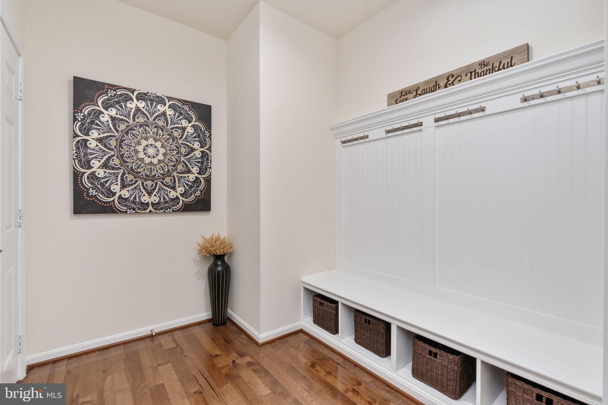 EAGLES POINTE WEST - Residential