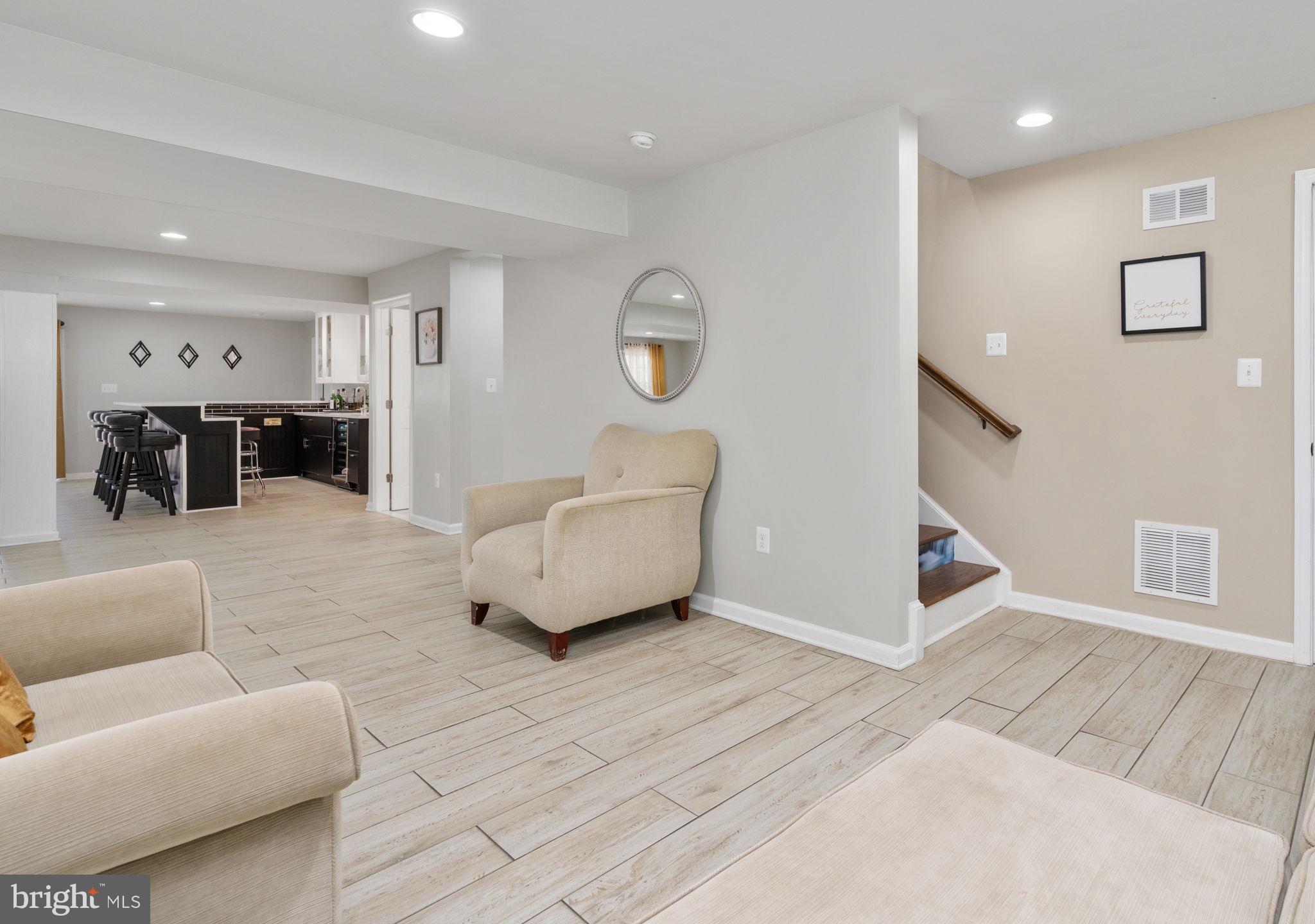 EAGLES POINTE WEST - Residential