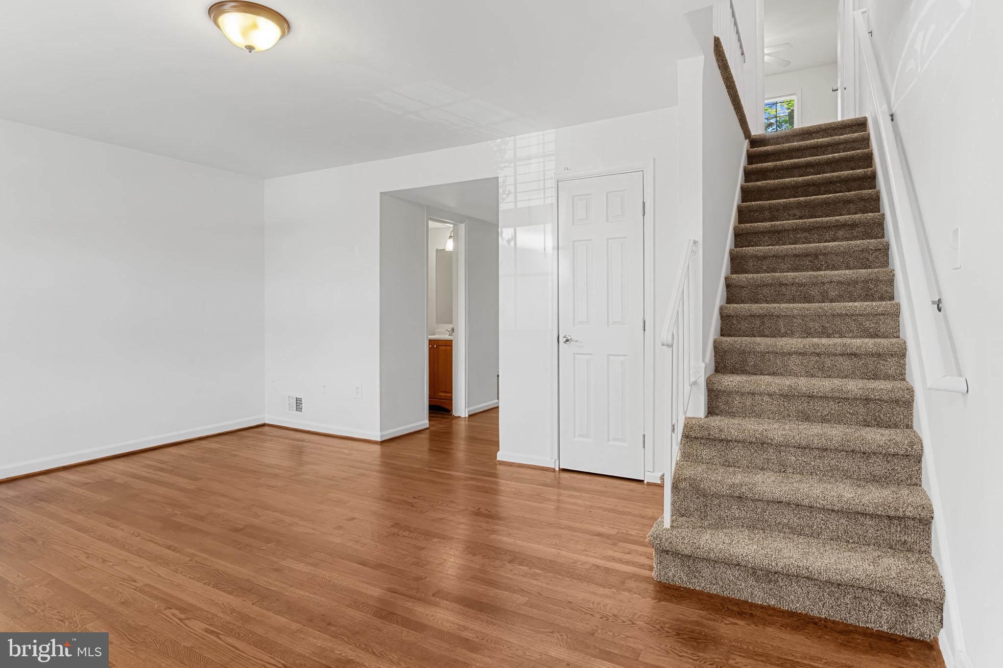 DALE CITY - Residential