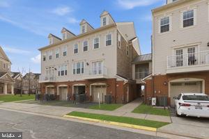 PRESERVE AT GOOSE CREEK - Residential