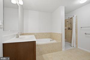 PRESERVE AT GOOSE CREEK - Residential