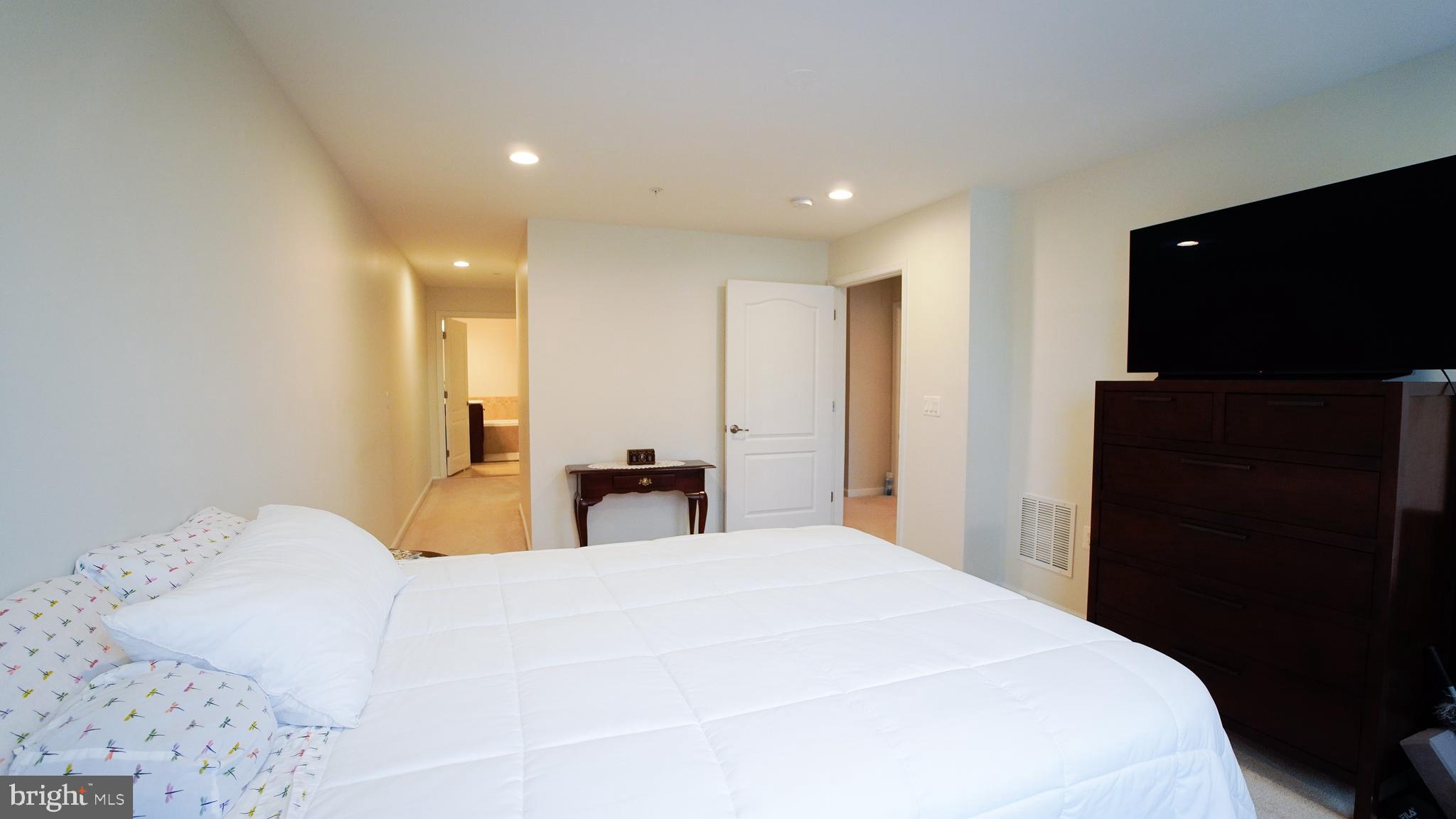 PRESERVE AT GOOSE CREEK - Residential