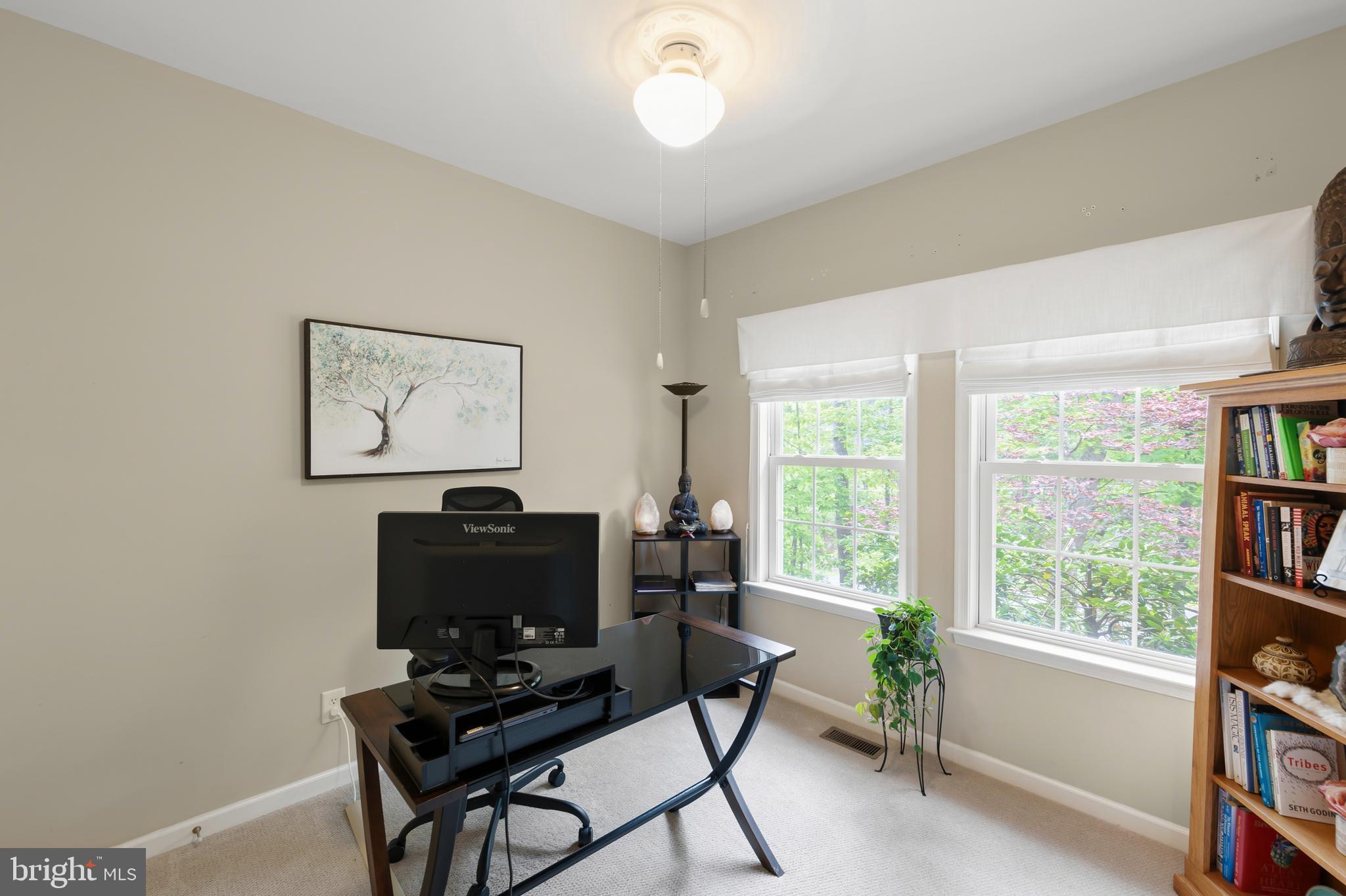 LAKE HOLIDAY ESTATES - Residential