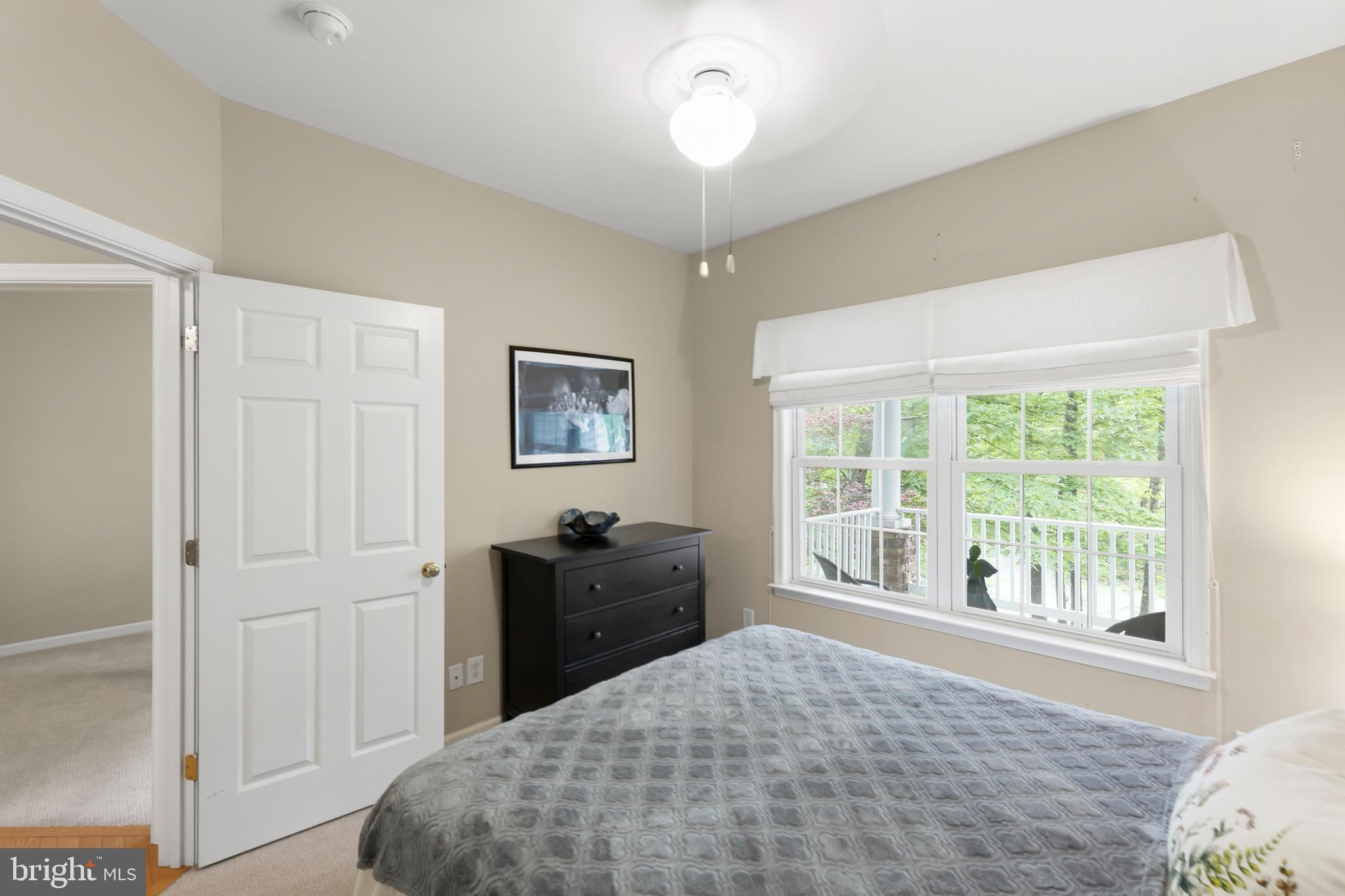 LAKE HOLIDAY ESTATES - Residential
