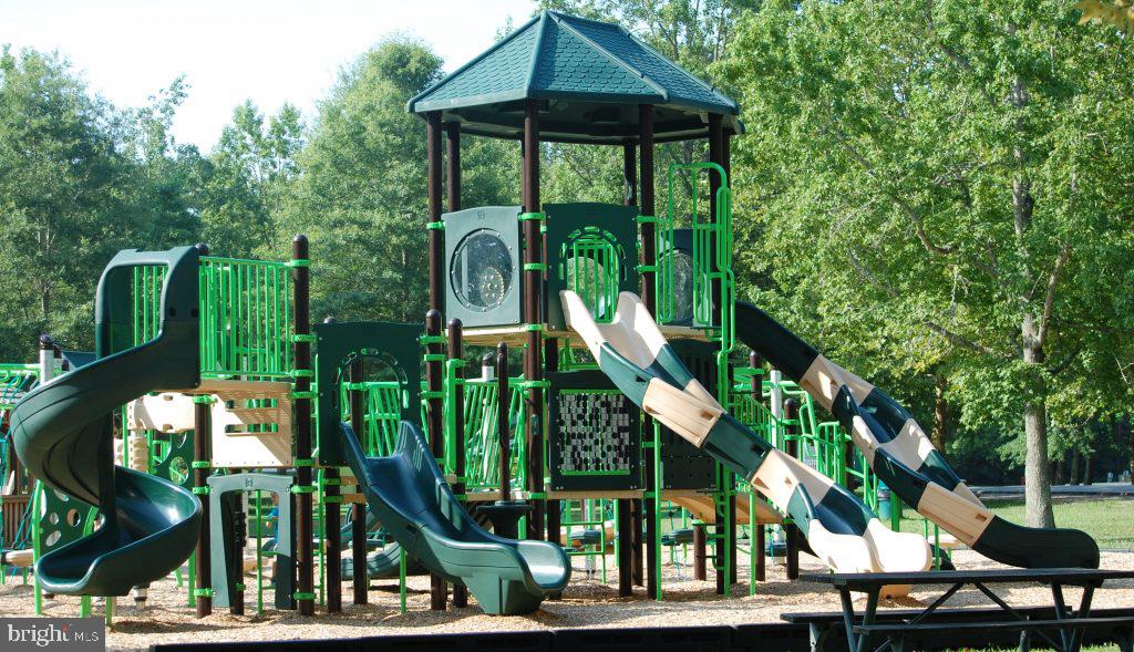 OCEAN PINES - HUNTINGTON - Residential