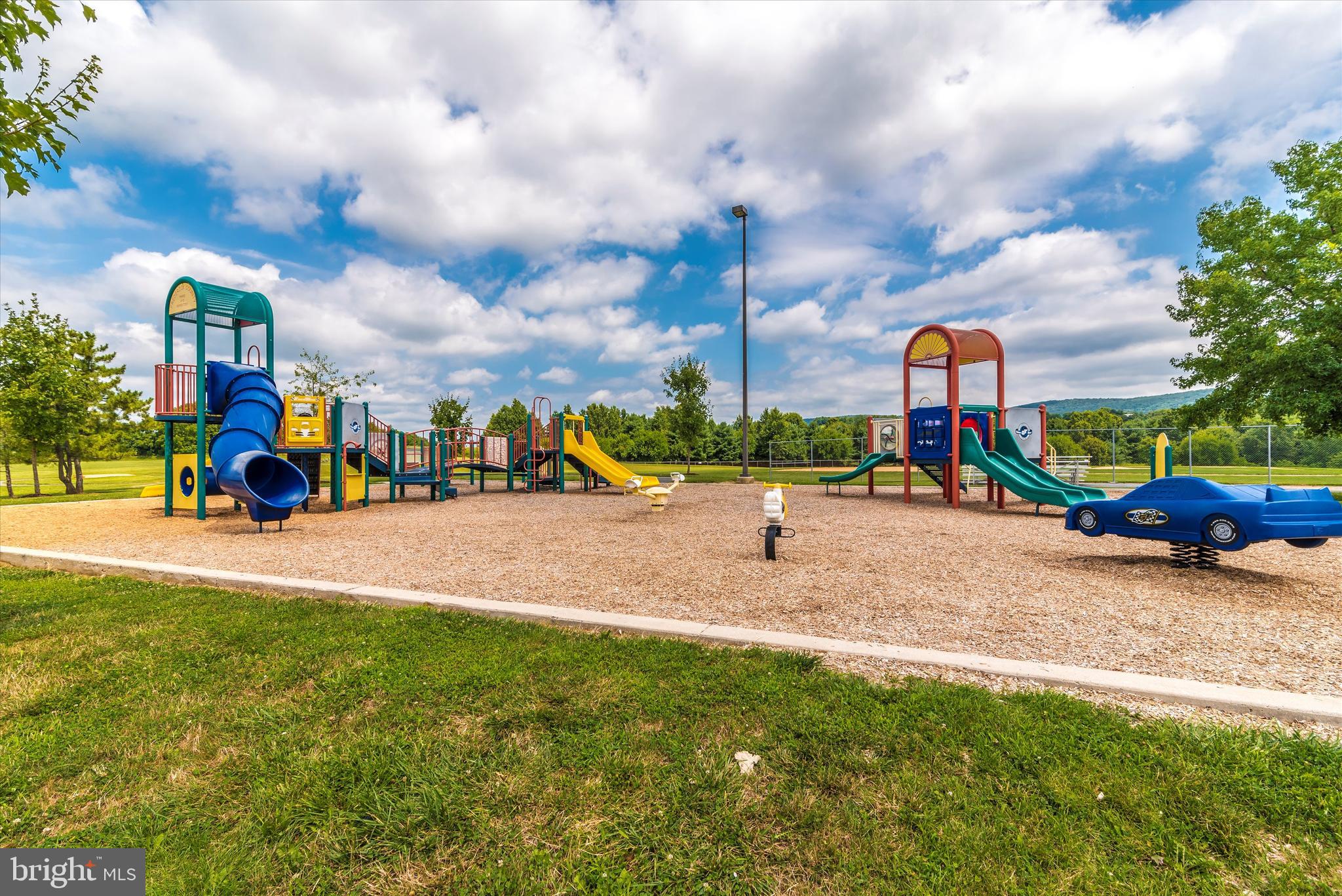 BROOKRIDGE SOUTH - Residential