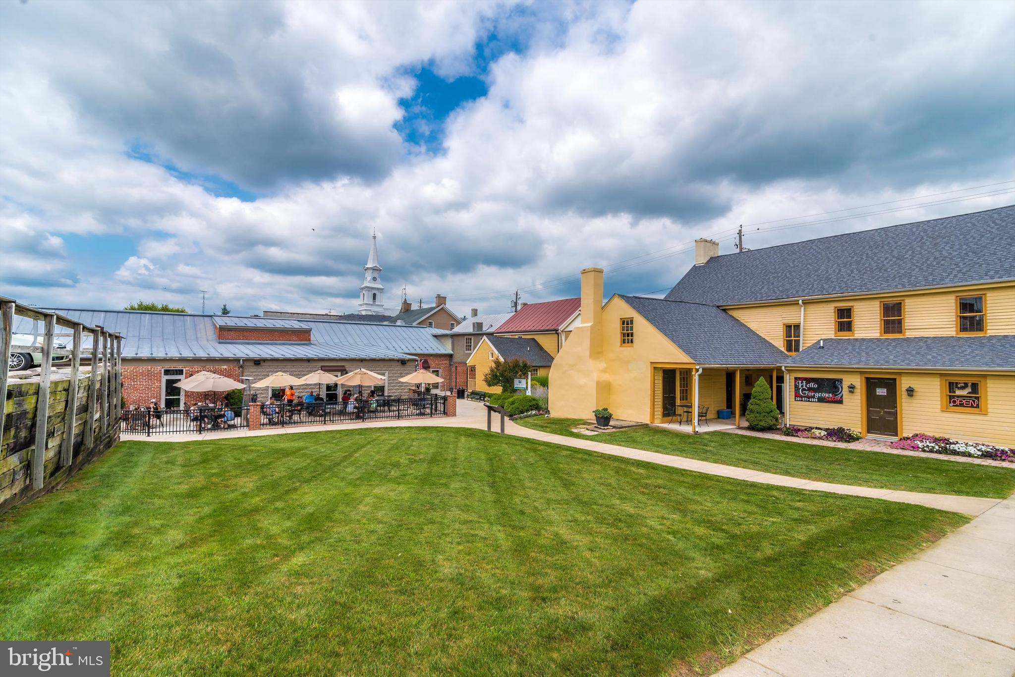 BROOKRIDGE SOUTH - Residential