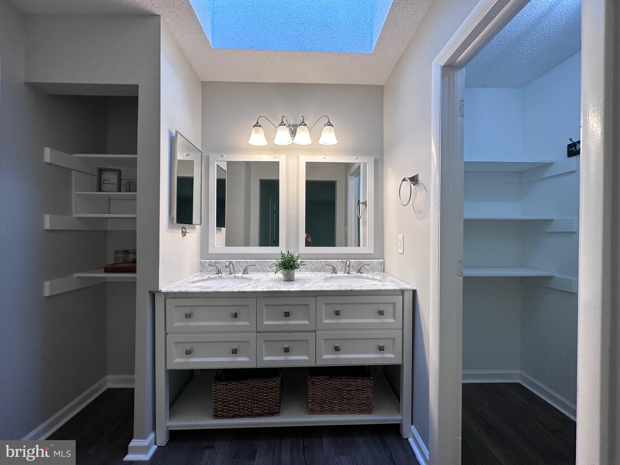 RESTON - Residential Lease