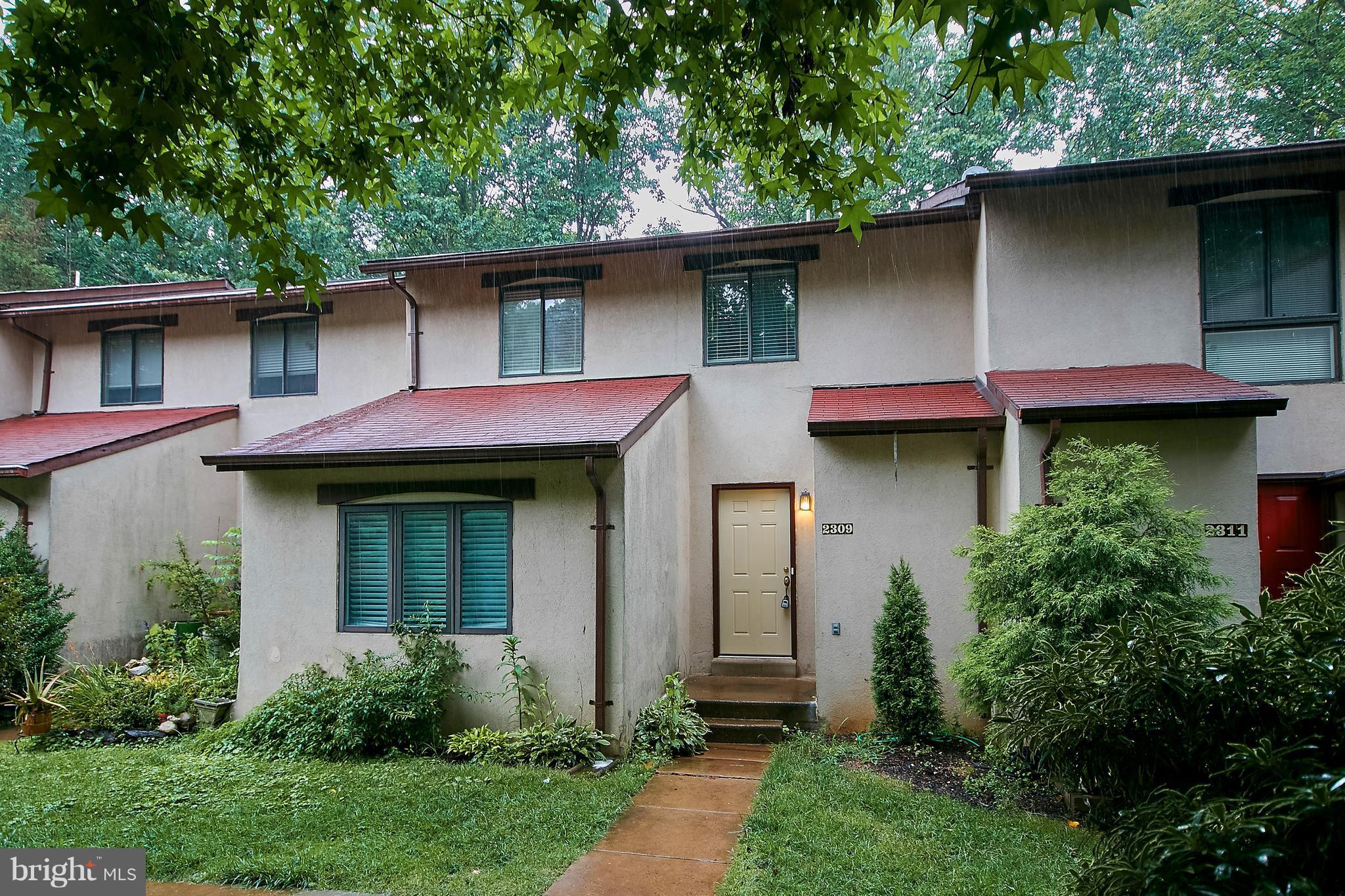 RESTON - Residential Lease