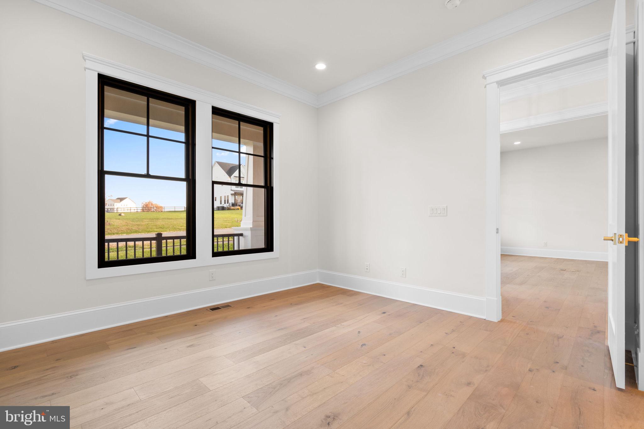 GLENMORE FARM - Residential