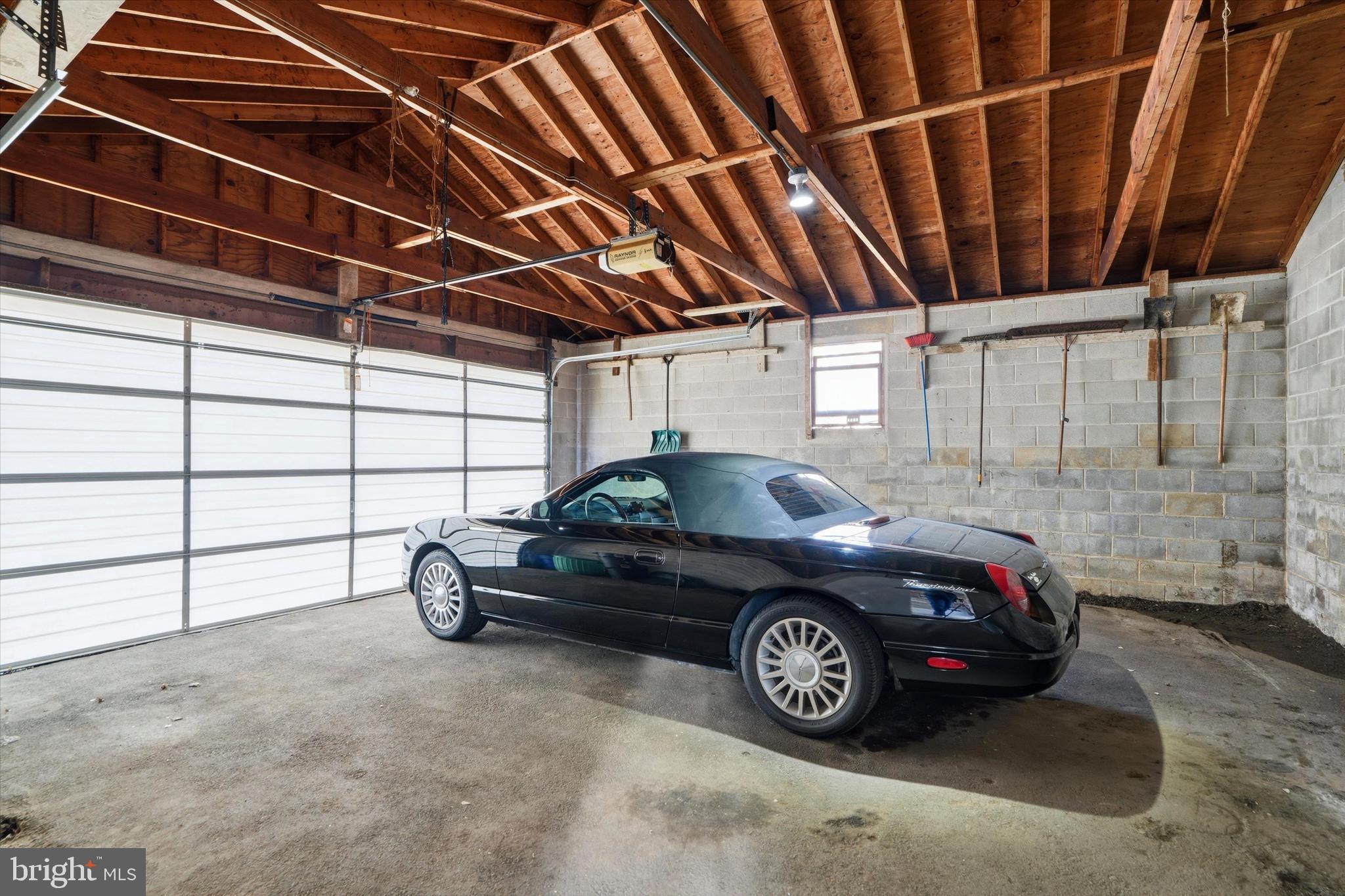 BRYN MAWR - Residential