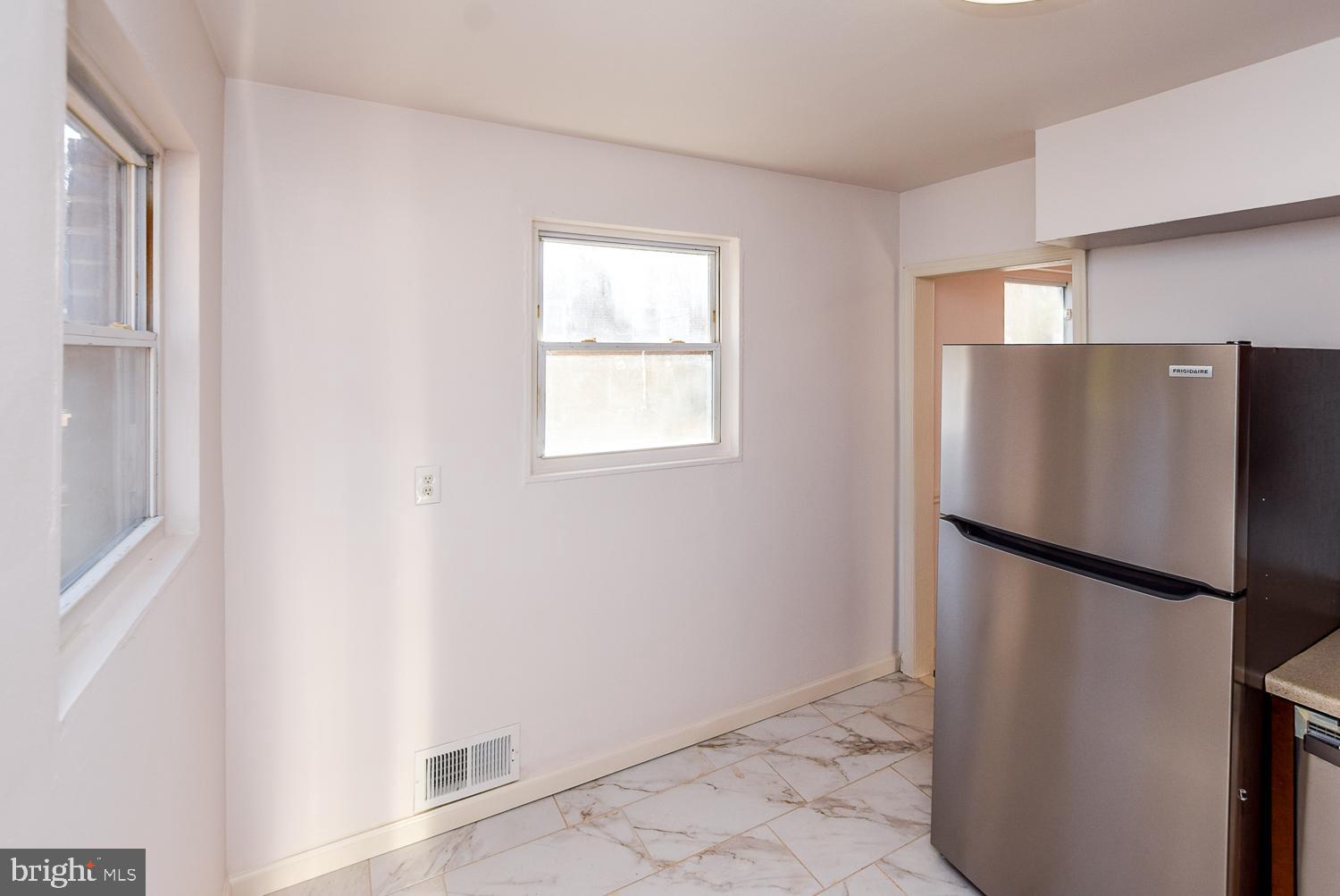 SOUTH CHEVERLY FOREST - Residential