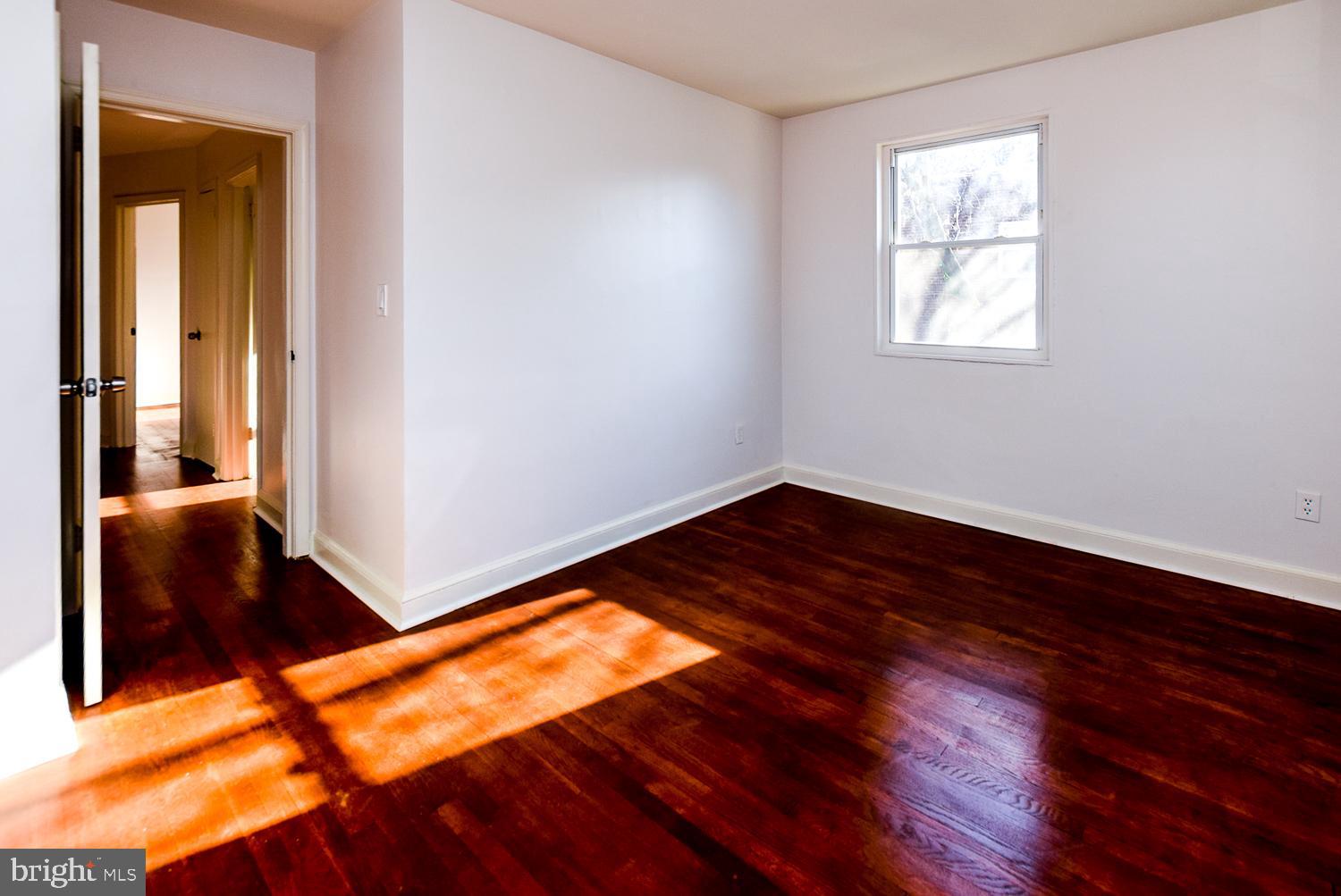 SOUTH CHEVERLY FOREST - Residential